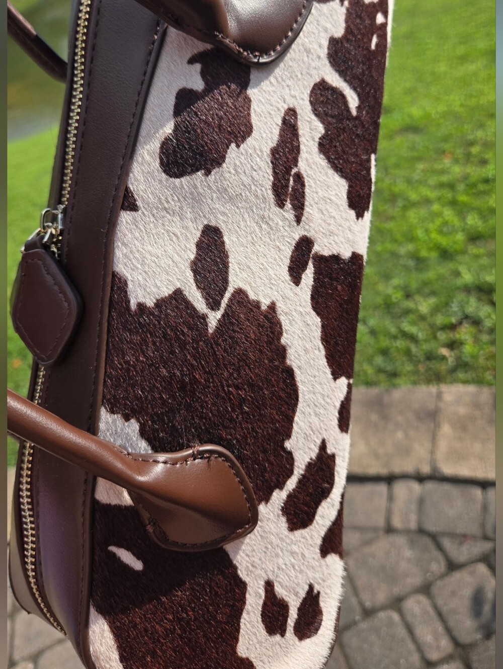House of Harlow 1960 East-West Baguette Calf Hair Barrel Shoulder Bag Cow Design - Picture 7 of 13